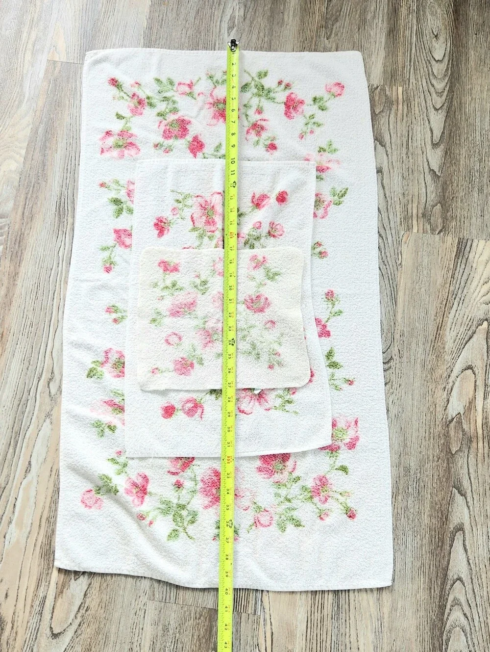 Vintage Cannon Pink Rose 3 Piece Towel Set Cotton USA Mid Century Cottagecore